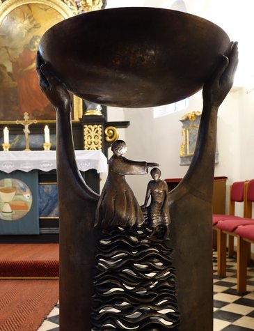 Taufbecken, Schlosskapelle Woffenbach