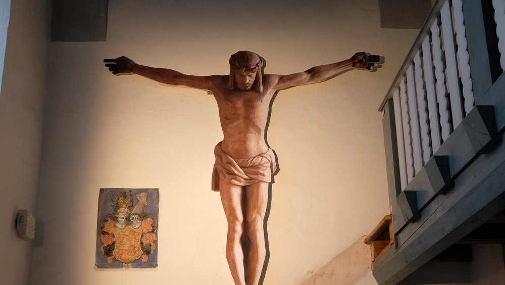 Christusfigur als Montage im Raum der Stille, Foto: K. Eifler