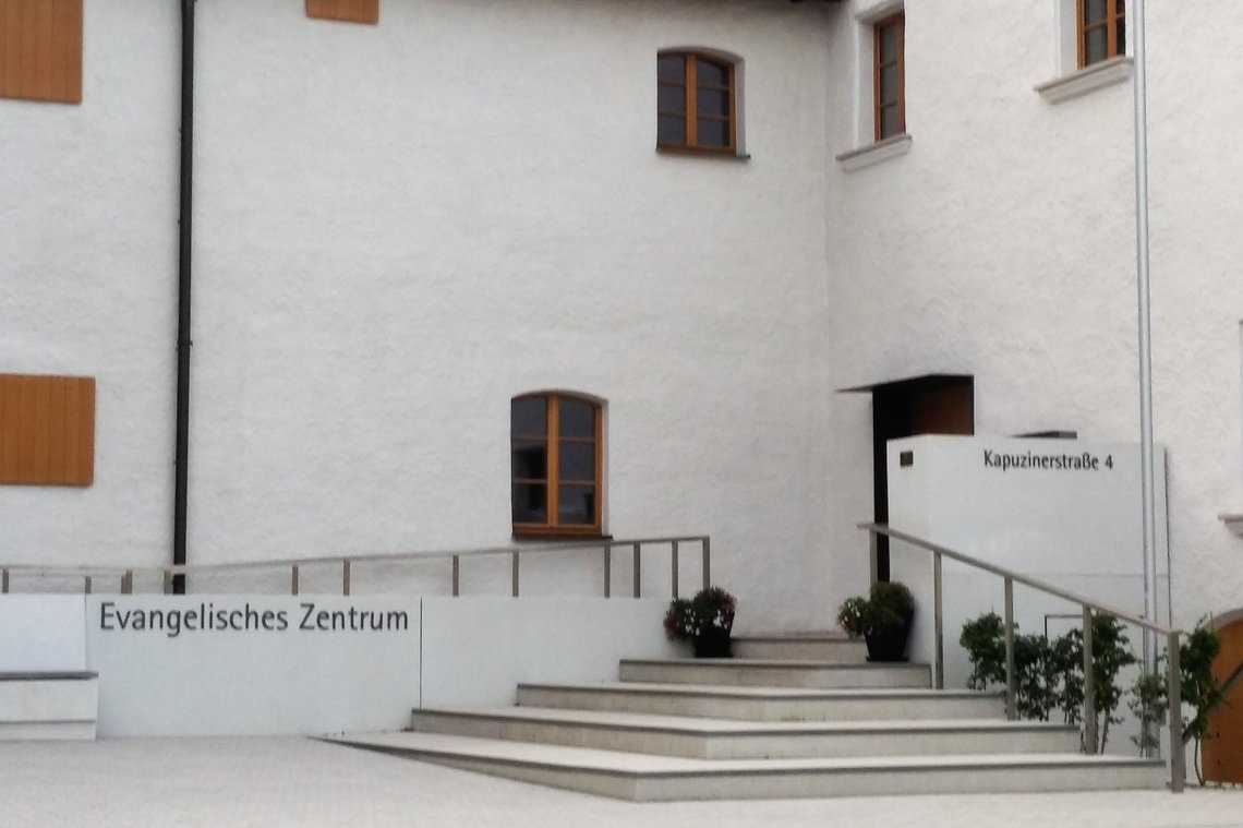 Evangelisches Zentrum Pfarramt und Dekanat