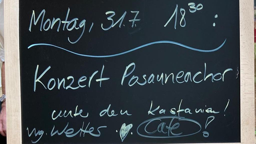 Infotafel des Seniorenheims Woffenbach: Konzert des Posaunenchors