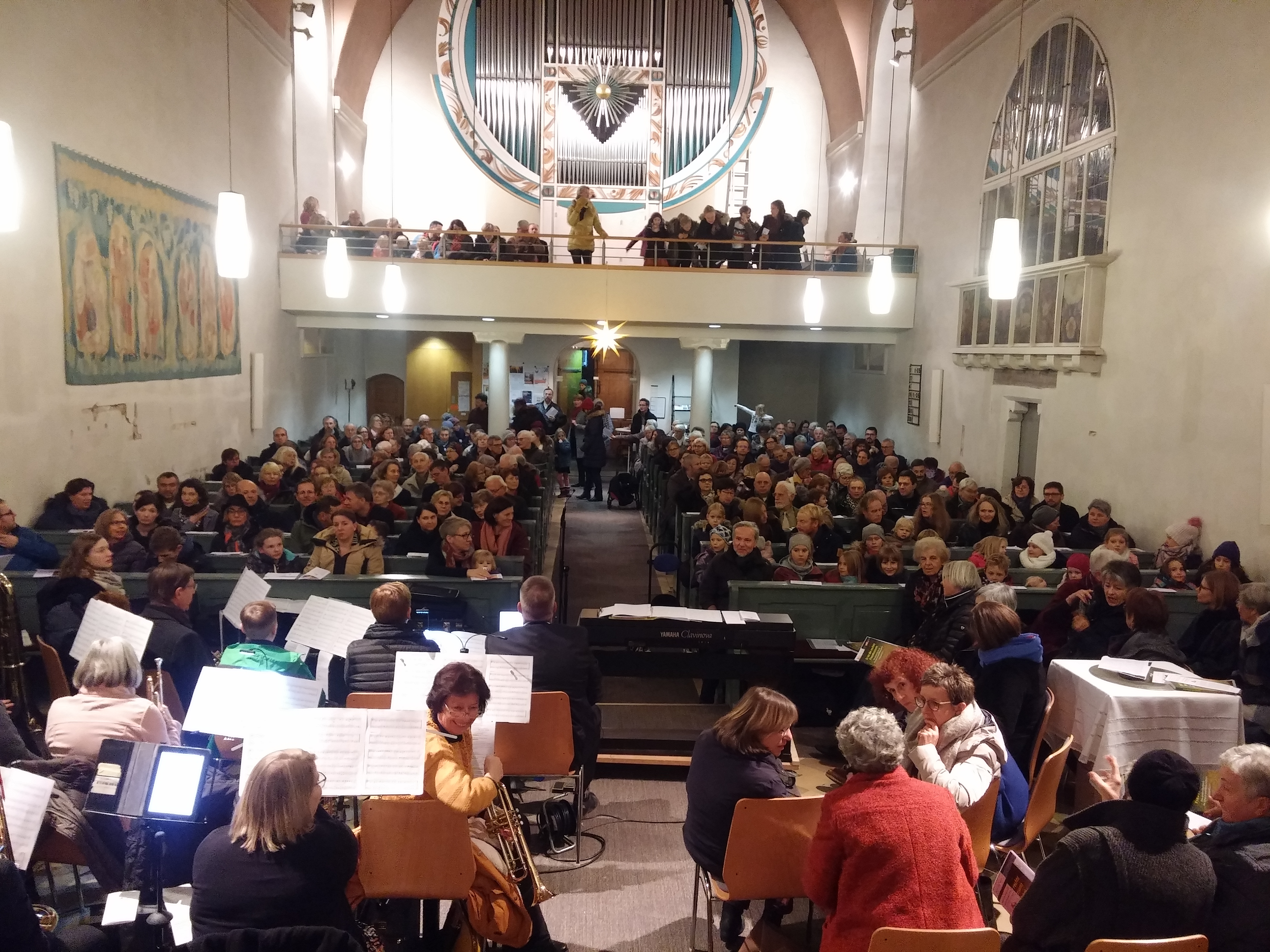 Adventssingen 2019, Gemeinde und Musikgruppen, Foto kb