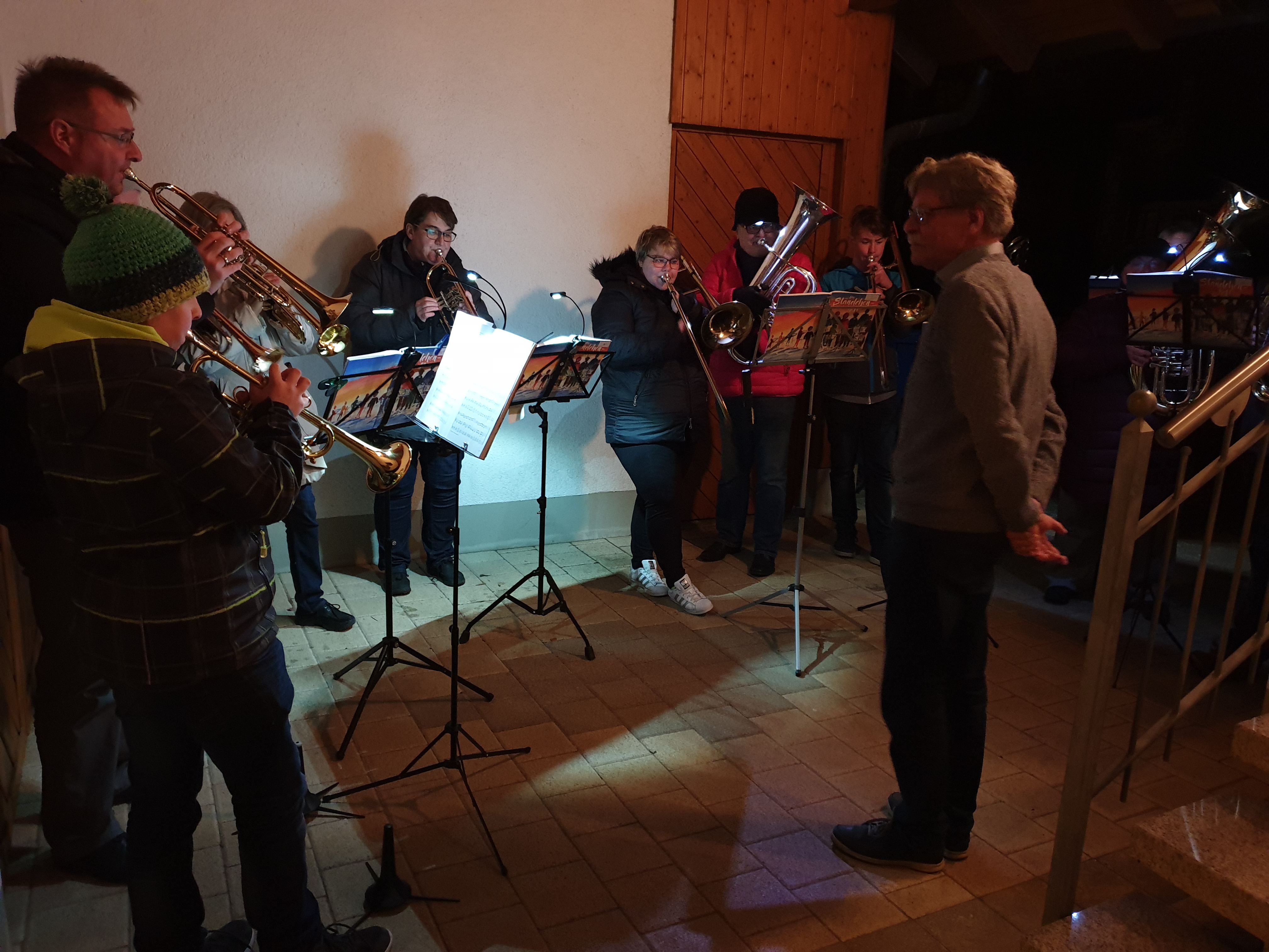 Geburtstagsstaendchen für Ernst Damm, Foto: Distler