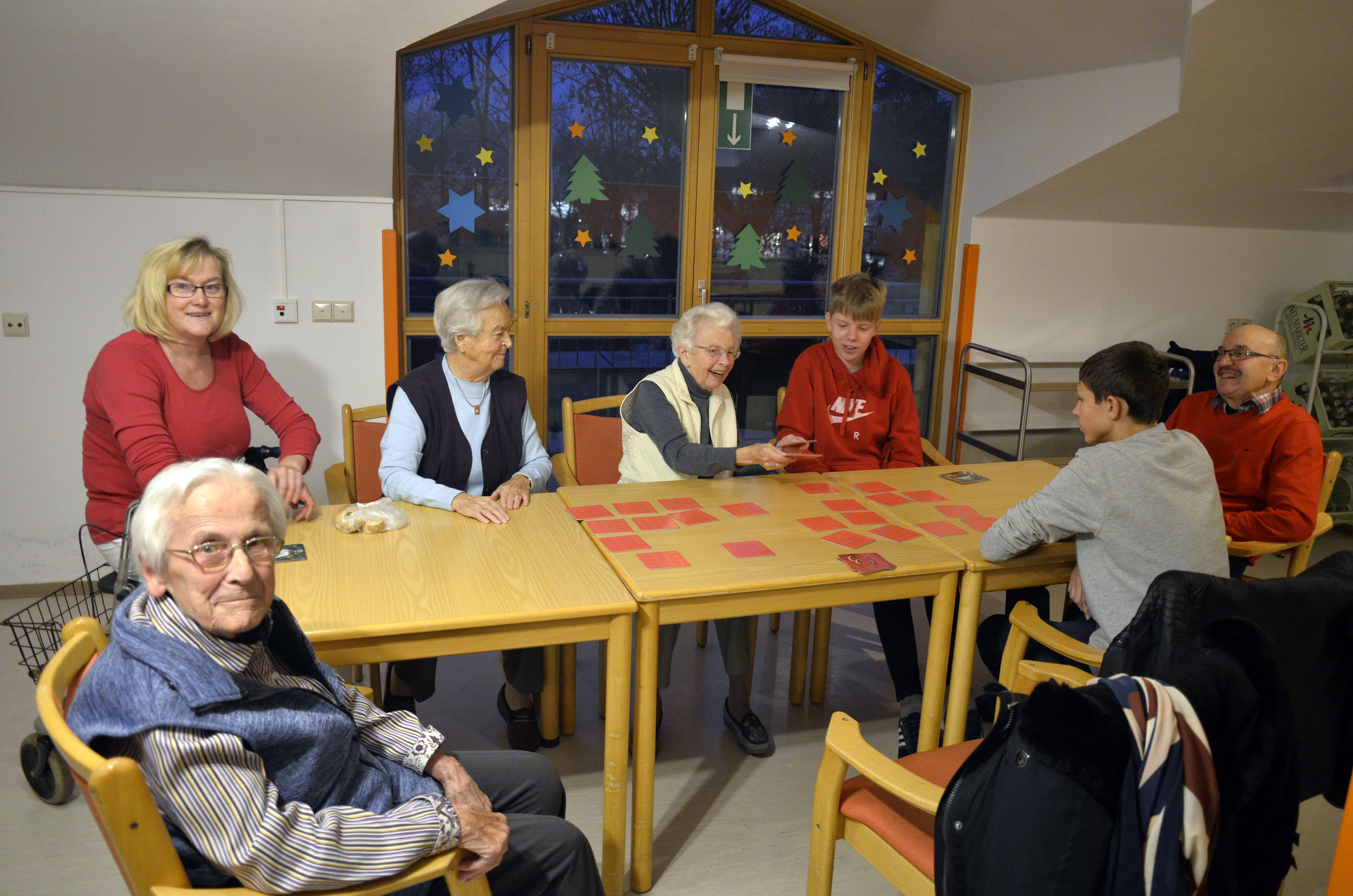 Konfis im Martin-Schalling-Haus, Foto L. Kaiser