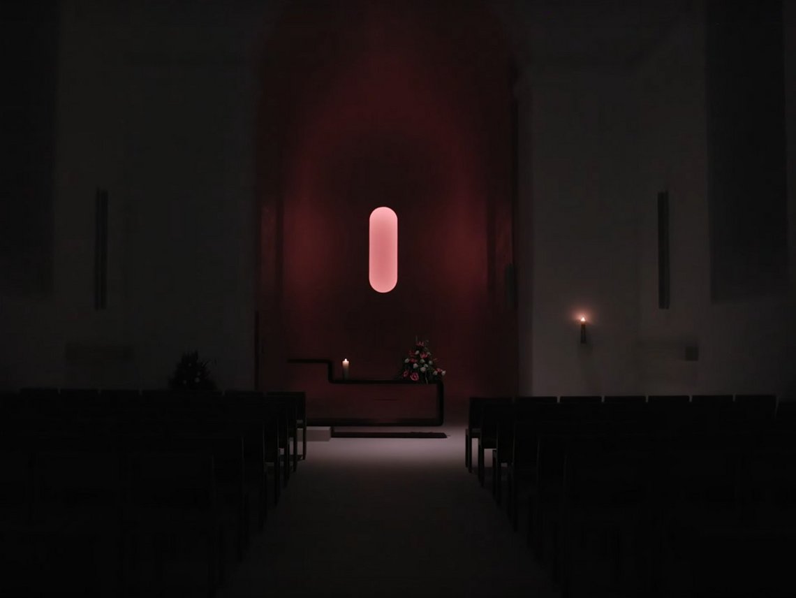 Auferstehungsfenster aus Video INS LICHT