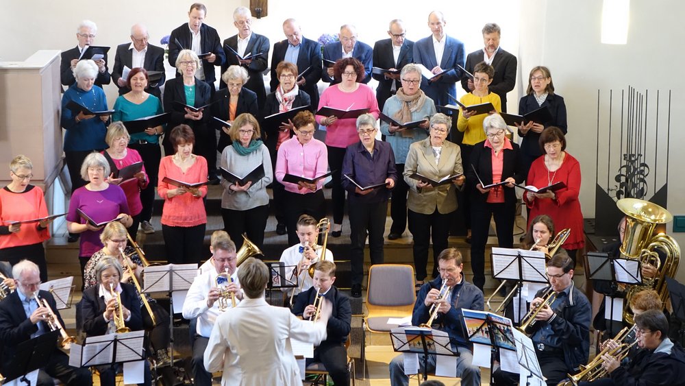 Sonntag Kantate, Kantorei und Posaunenchor; Foto: Klaus Eifler