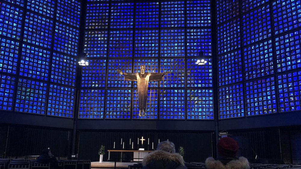 Konfiteamer Berlinfahrt, Kaiser-Wilhelm-Gedächtniskirche, Foto M. Murner