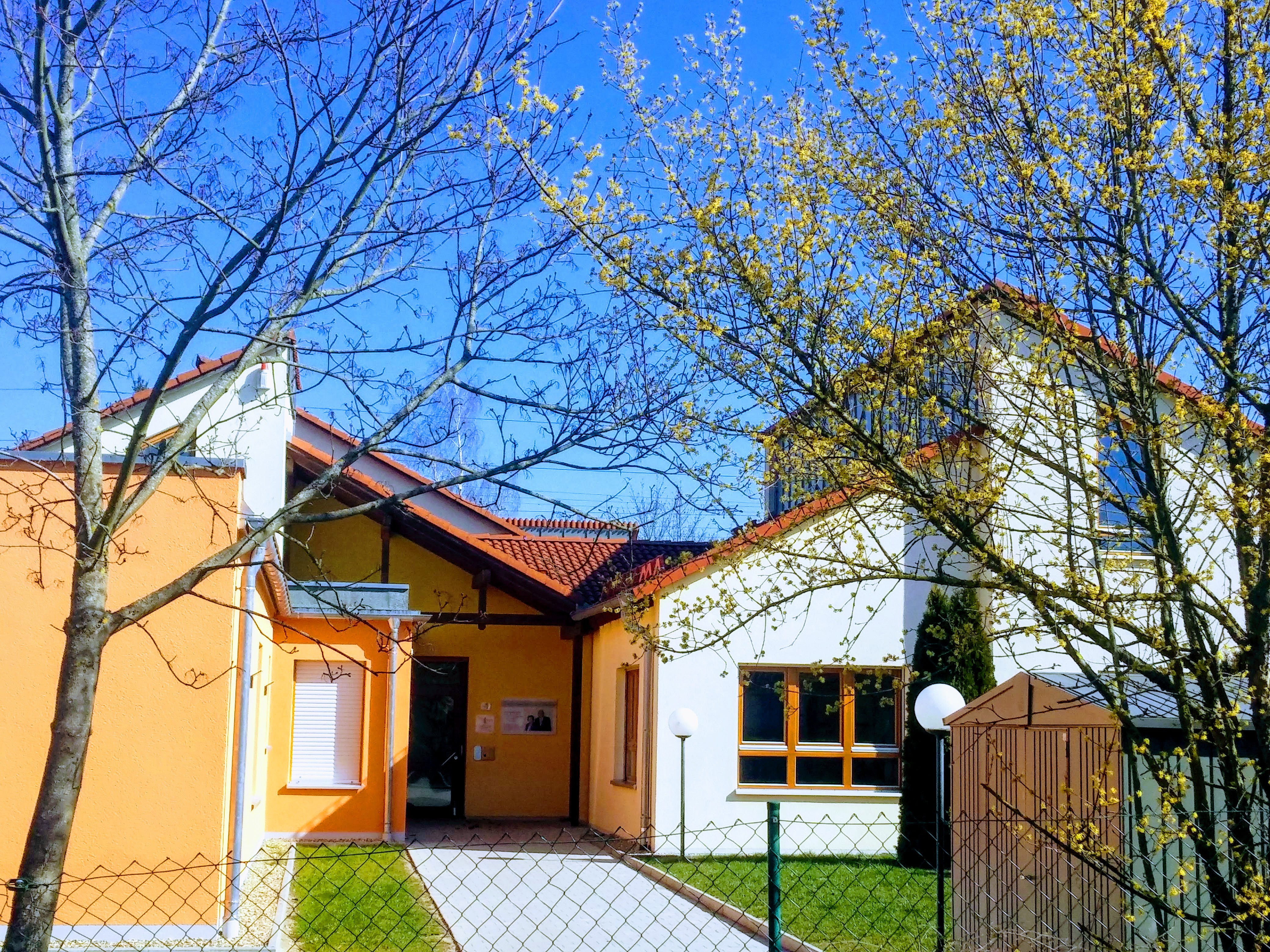 L.u.J. Donauer Kinderhaus, Zugang, Foto: kb