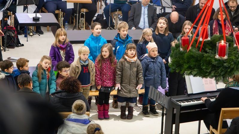 Kinderchor beim Adventssingen 2023