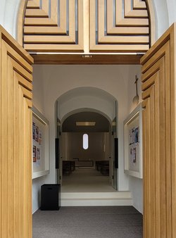 Offenes Portal, Christuskirche, Foto kb