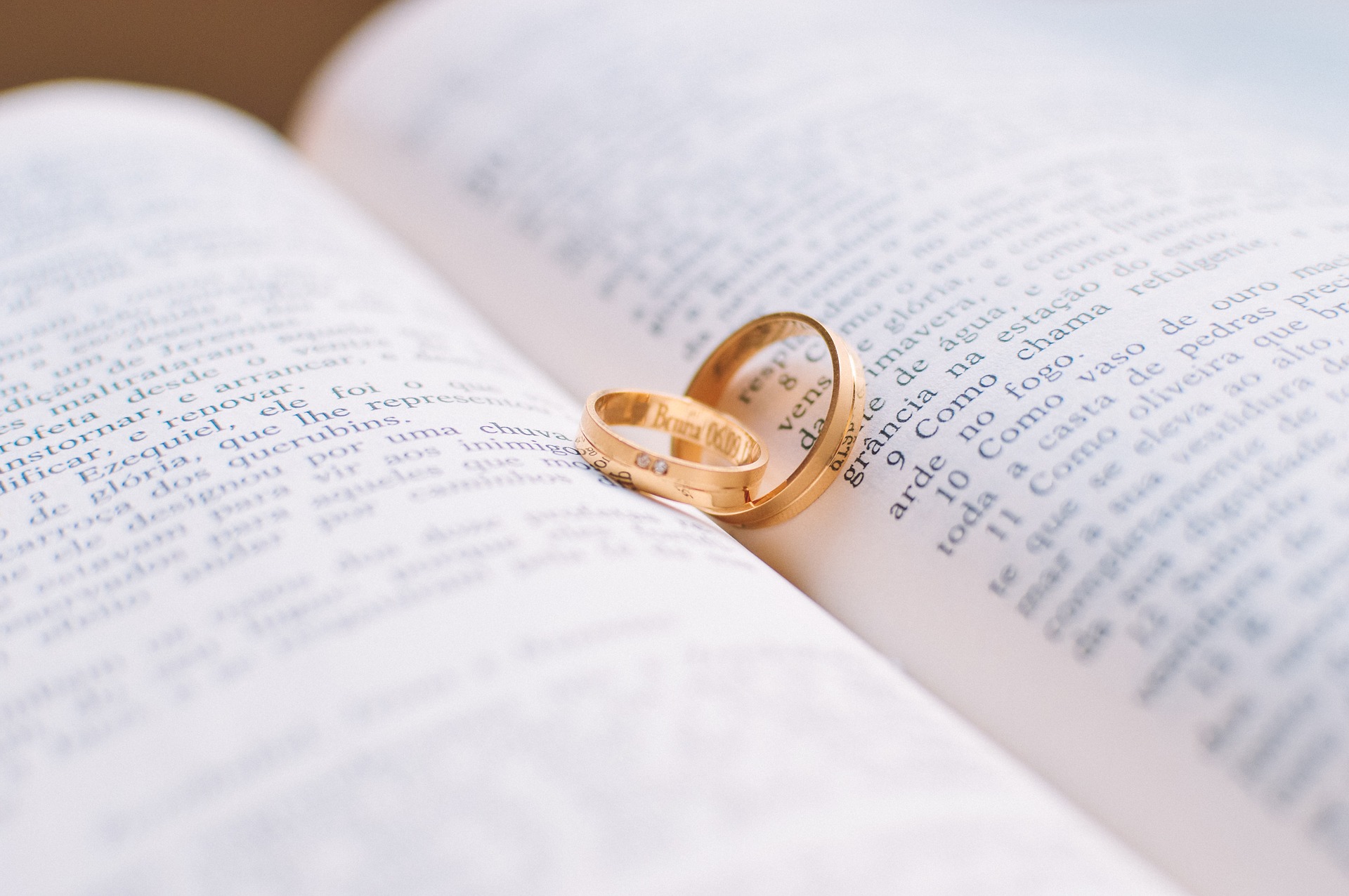couple, pixabay.com