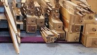 Ausgebaute Orgelpfeifen der Eule Orgel Neumarkt i.d.OPf., Foto kb