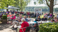 Rothsee Gottesdienst; Foto: Wolfgang Noack