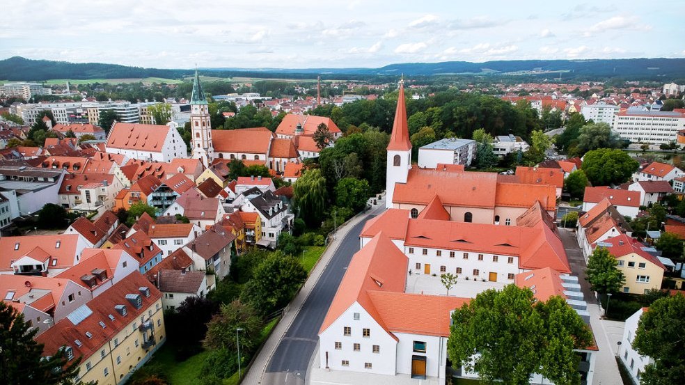 Evangelisches Zentrum und Christuskirche Luftaufnahme