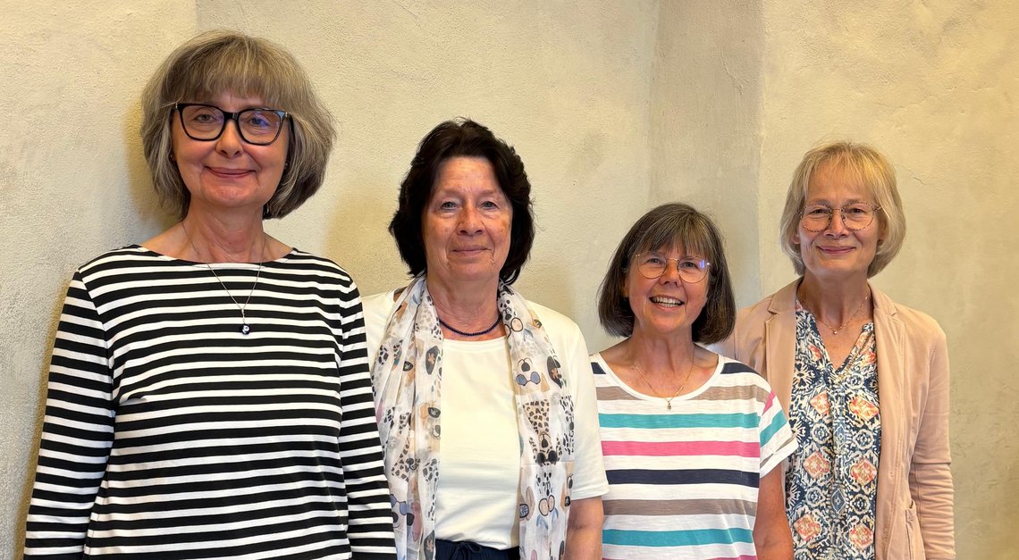 Leitungsteam des Seniorentreff: Ulrika Schön, Sibylle Wotschke, Pfrin. Barbara Thie, Annette Bundschuh, Foto Beatrice Höhn