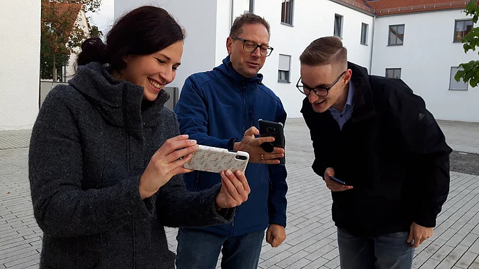 Mit ganz einfachen Kniffen kann man jede Menge aus einem Handyfoto herausholen. Foto: Elea Distler