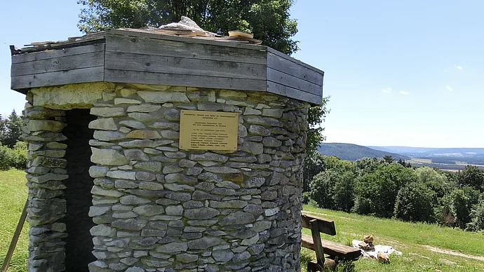 Lesesteinhaus am Winnberg, Foto A. Grell