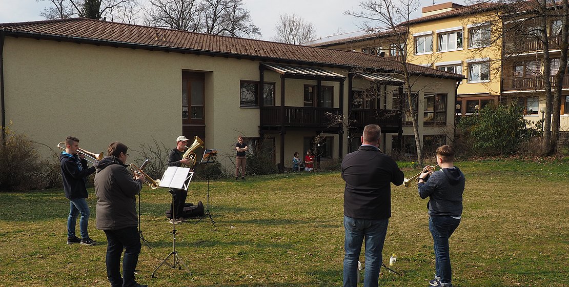 Posaunenchor musiziert für Senioren im MSH, Foto M. Murner