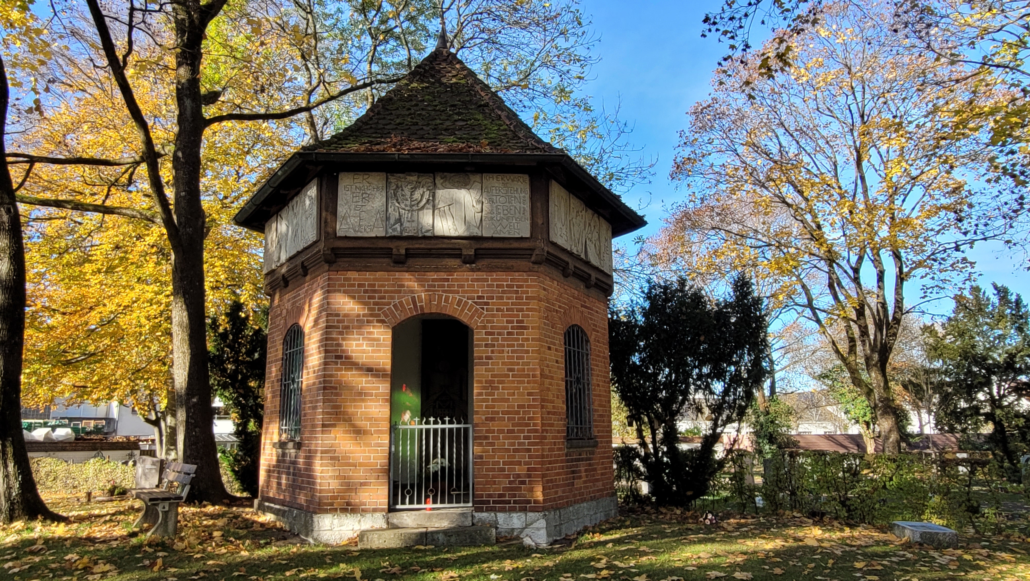 Stadtfriedhof 6-Eckkapelle, Foto kb