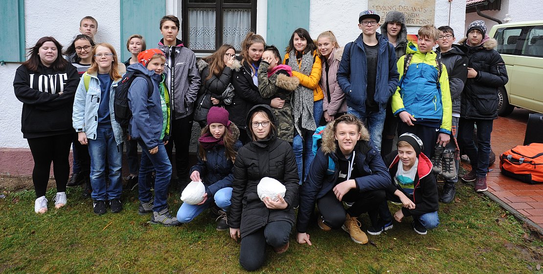 Gruppenbild der Konfis von Michael Murner und Linda Kaiser, 2019; Foto: Eifler