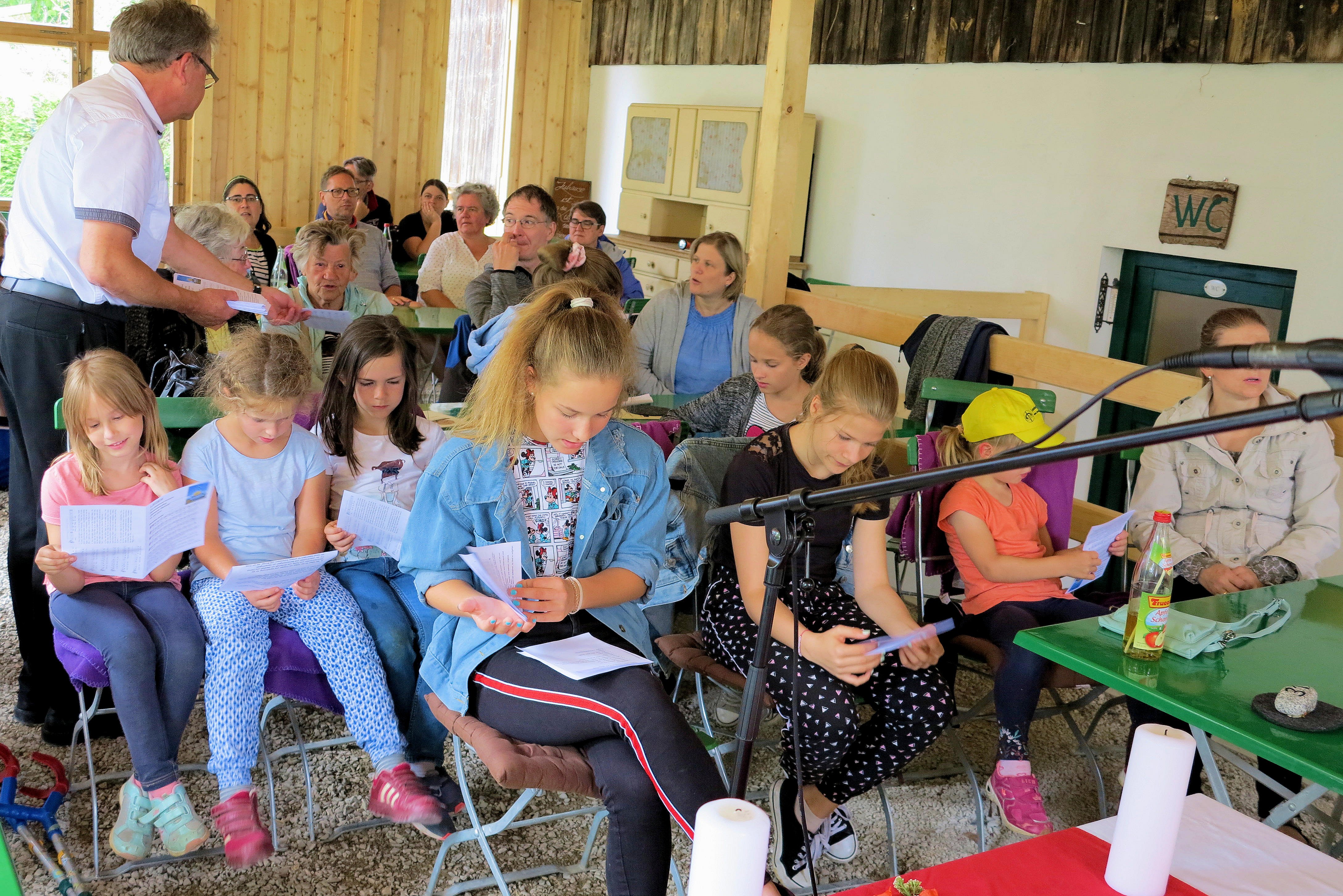 Gemeindeausflug 2019, gemeinsam Singen, Foto MH
