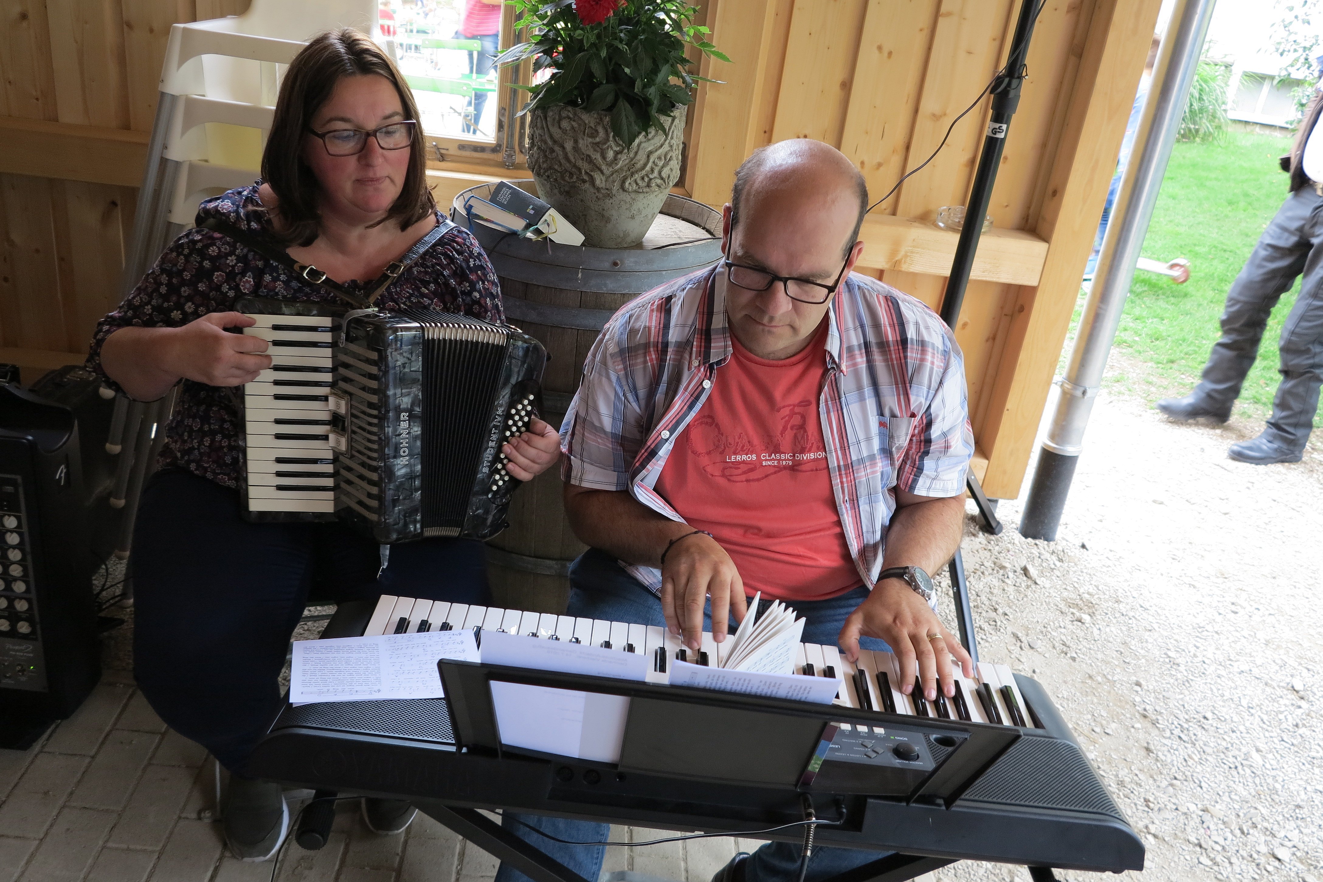 Gemeindeausflug 2019, Musik zur Unterhaltung, Foto MH