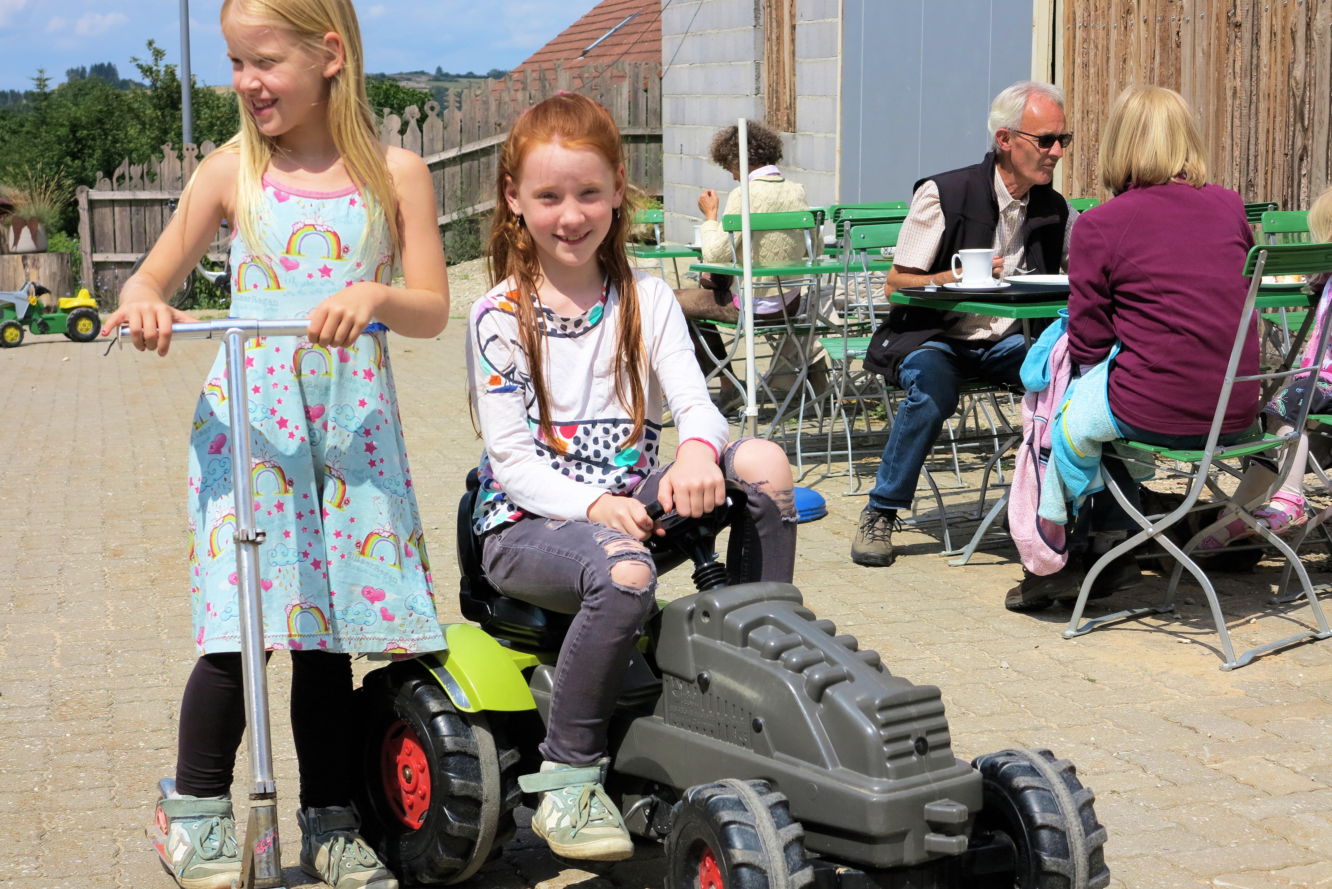 Gemeindeausflug 2019, Kinder beim Spielen, Foto MH